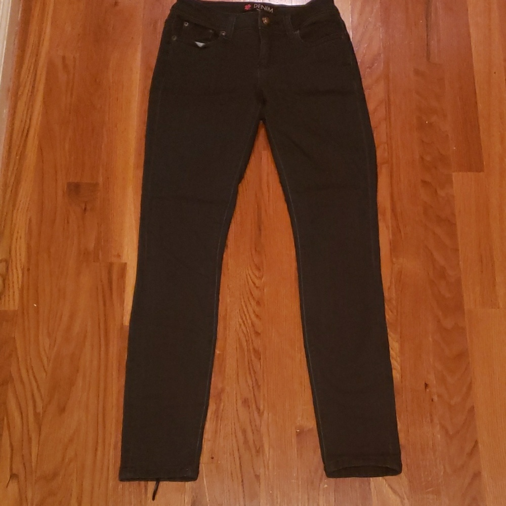 Lace up denim jeans